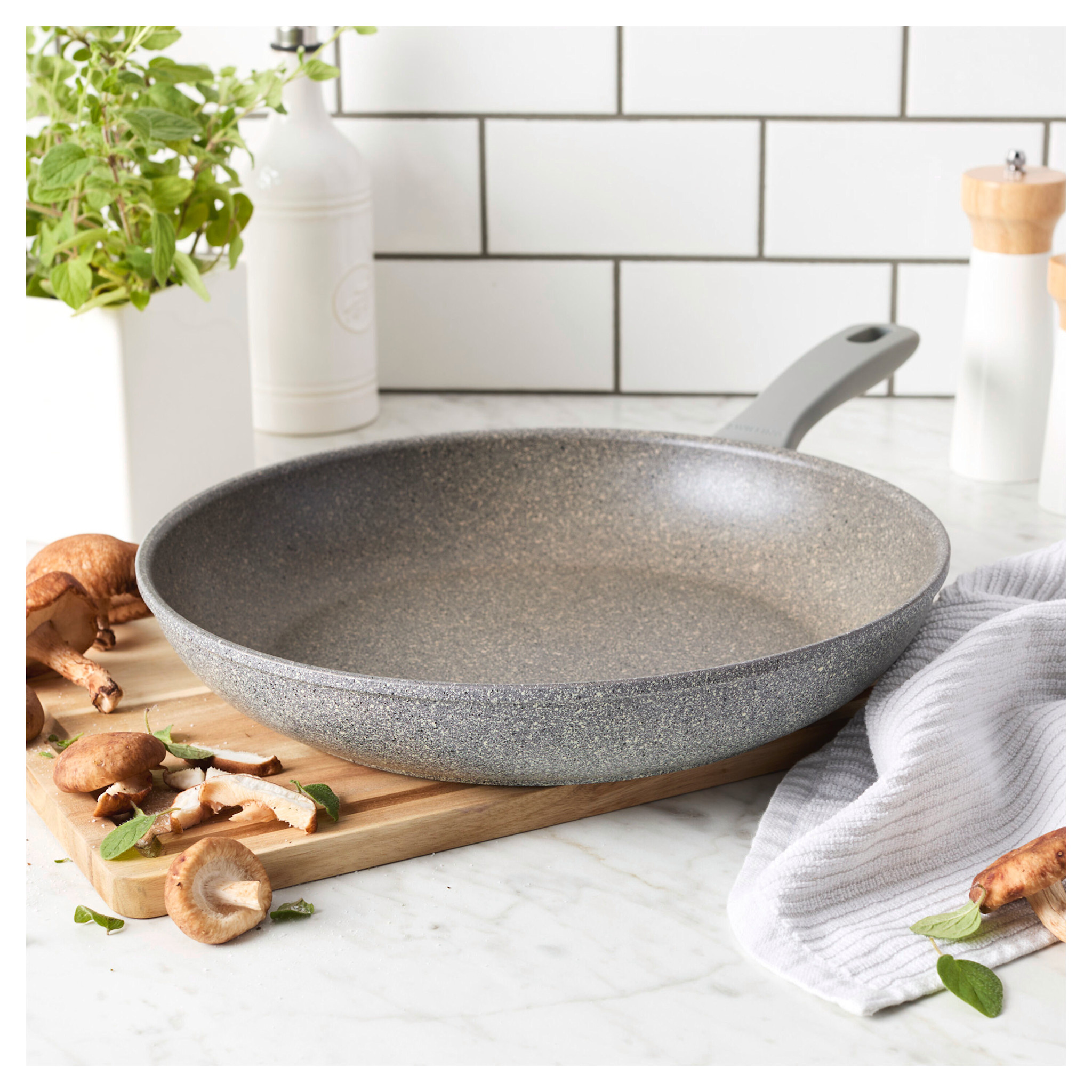 Fry Pan 12'' Parma Plus