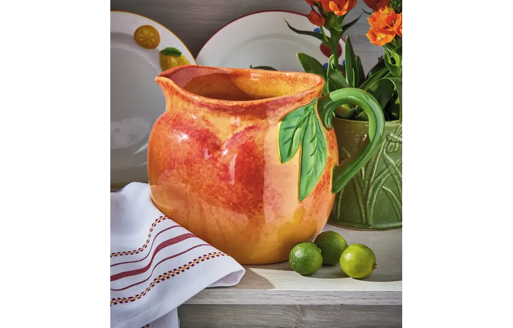 Peach Pitcher