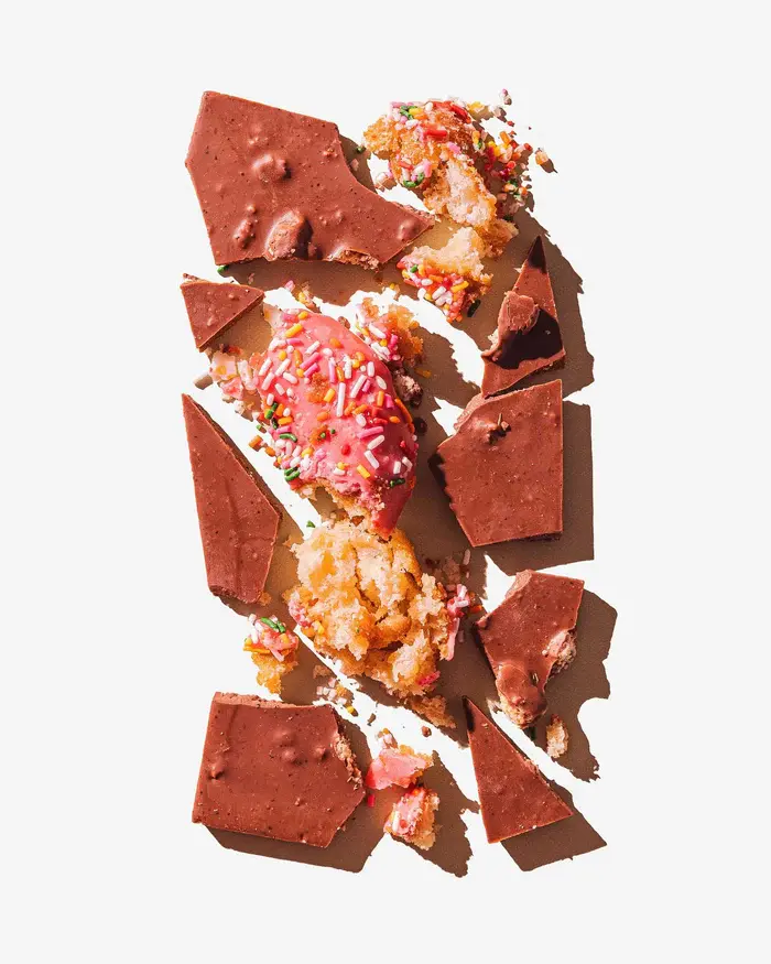 The "Donuts + Coffee" Bar (Milk Chocolate, Fresh Donuts + Coffee)