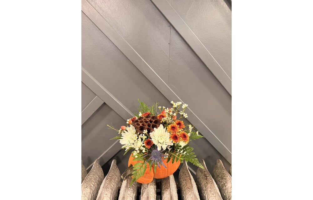 10/24/26 Floral Class: Pumpkin Centerpiece @6PM