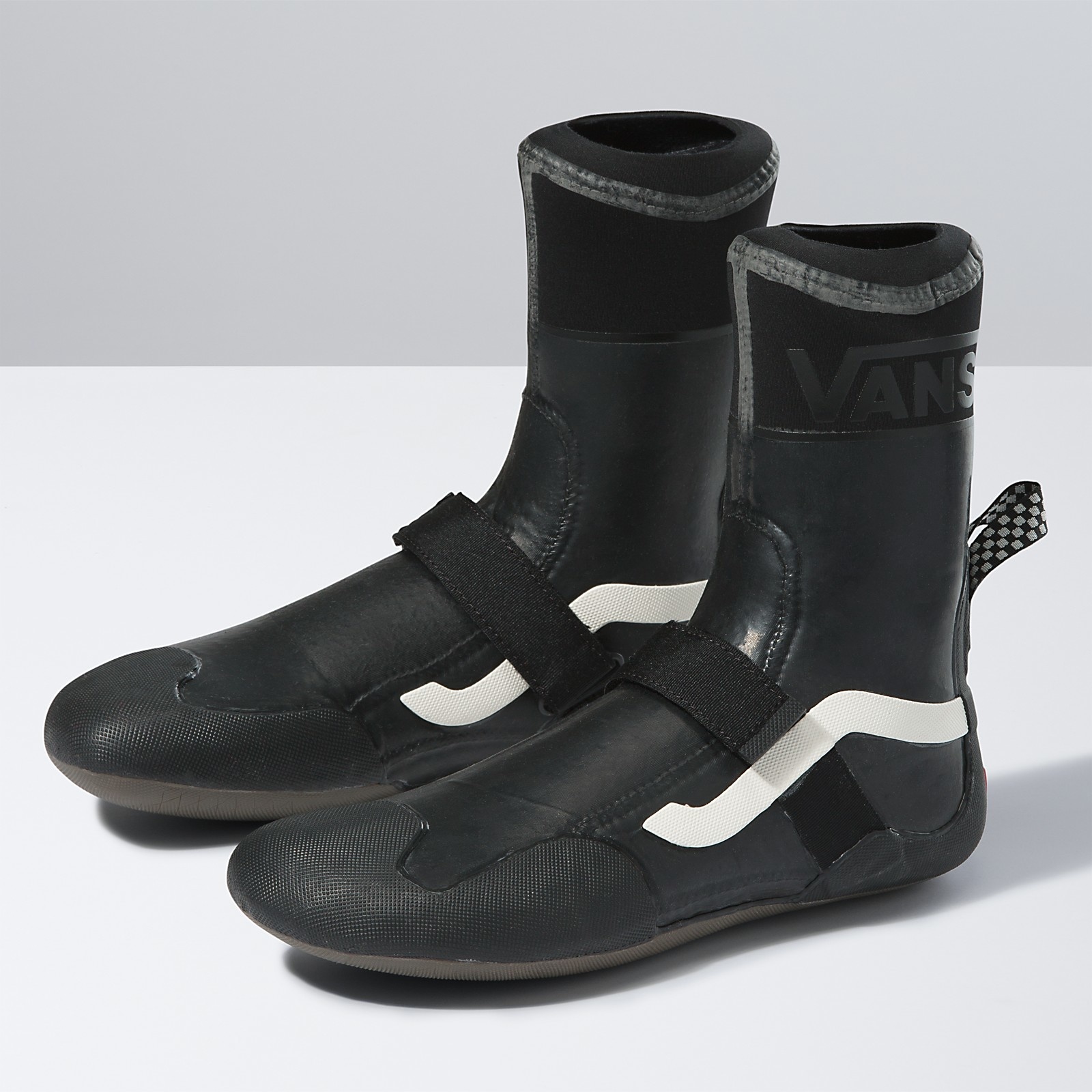 UA SURF BOOT 2 HI V 5MM