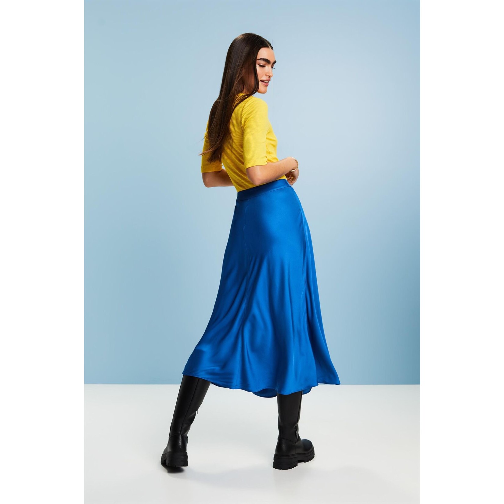 ESPR ESP VISCOSE SATIN SKIRT