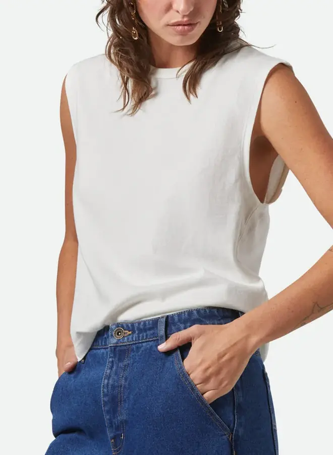 CAREFREE MUSCLE TANK