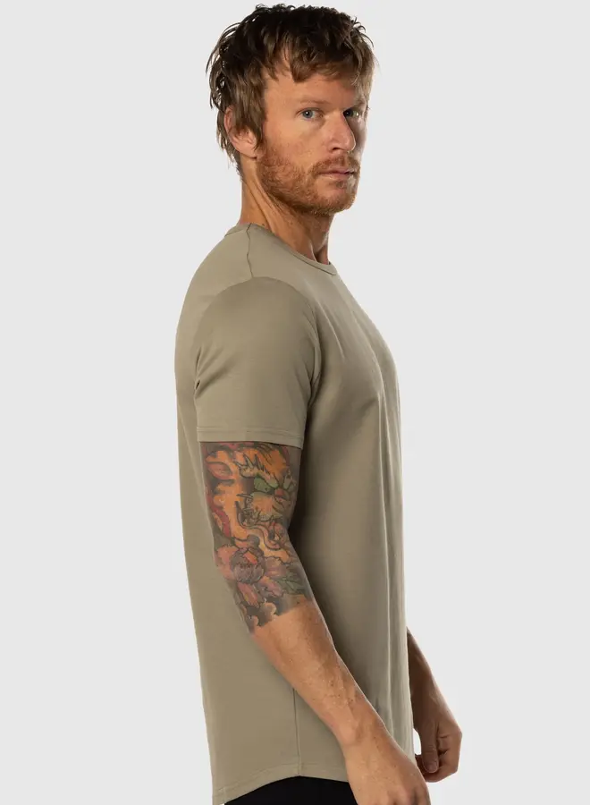 TEAM LTD BASIC TEE