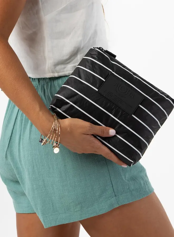 SMALL PINSTRIPE