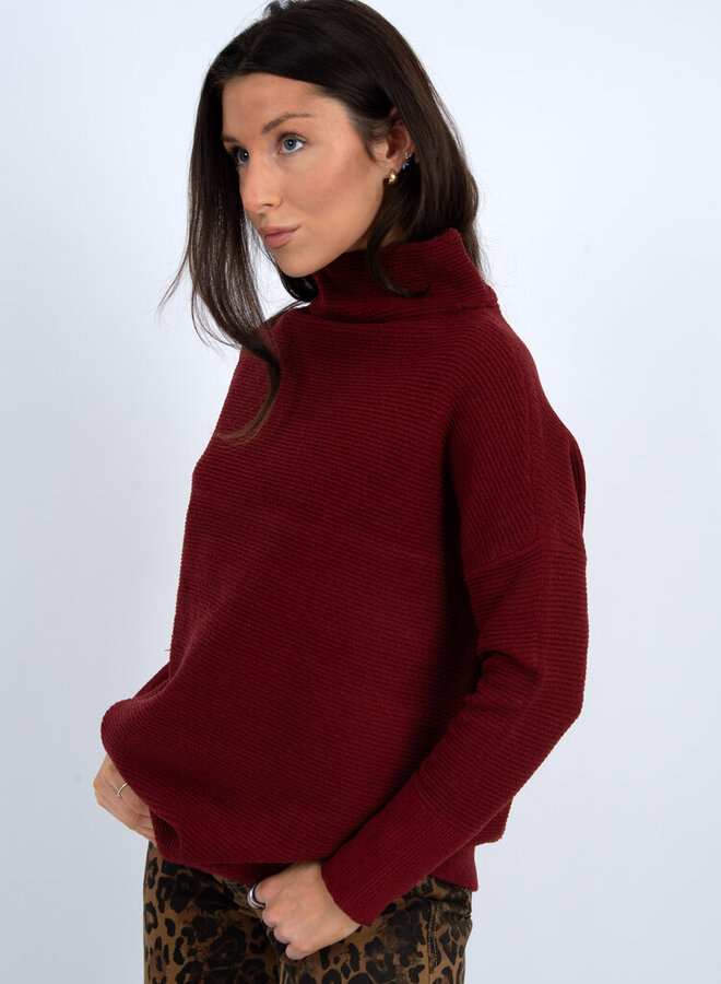 NANCY OTTOMAN SWEATER