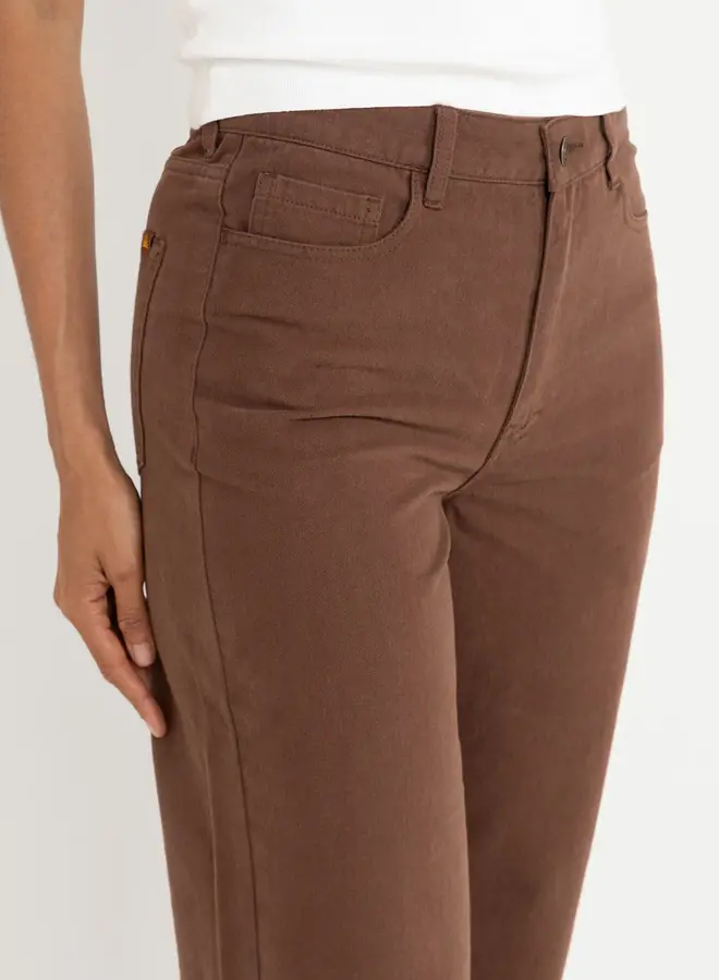 BEYOND RELAXED LEG PANT