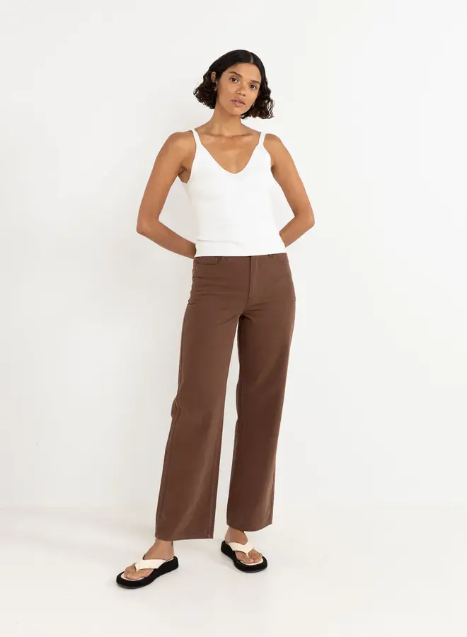 BEYOND RELAXED LEG PANT