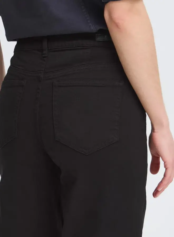 LYDIA POCKET JEAN 2