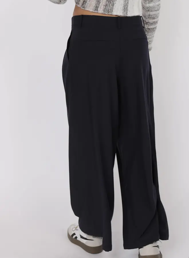 MOST WANTED WIDE LEG