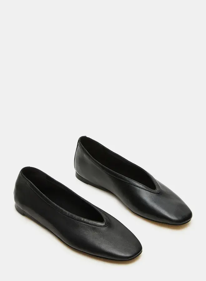 LENI LEATHER FLAT