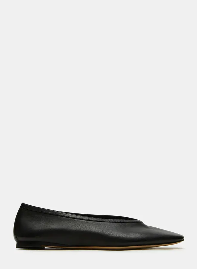 LENI LEATHER FLAT