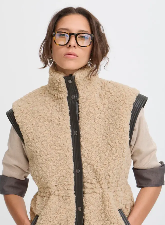 ANAMAJ WAISTCOAT 2