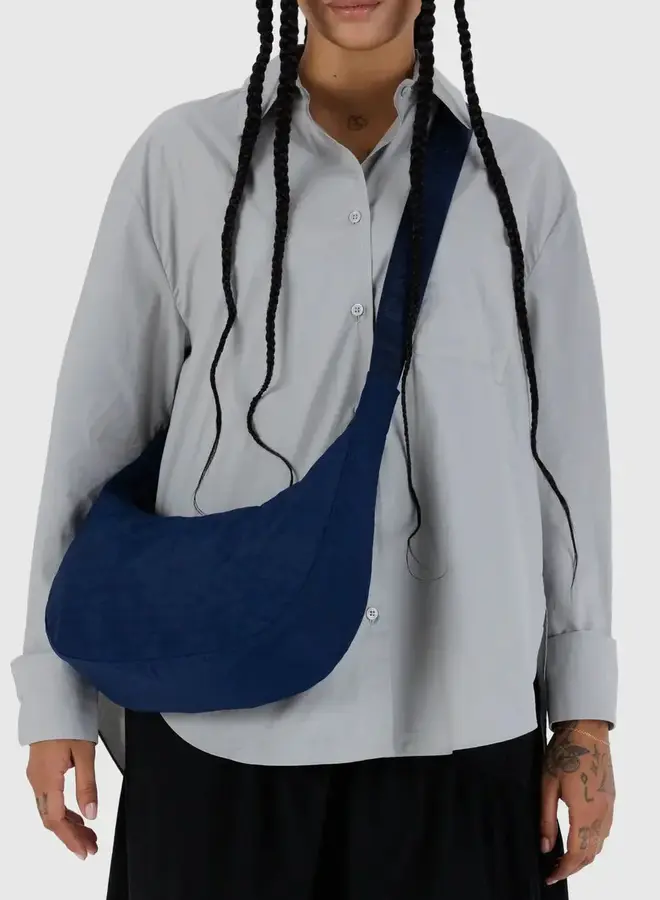 MEDIUM CRESCENT BAG