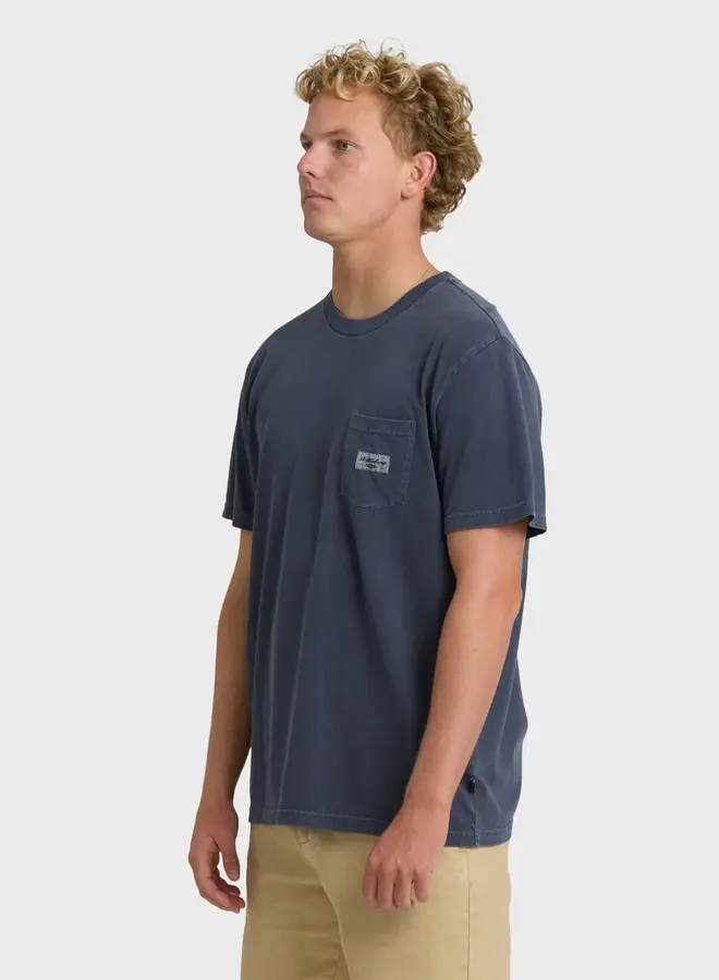 ESSENTAIL POCKET TEE