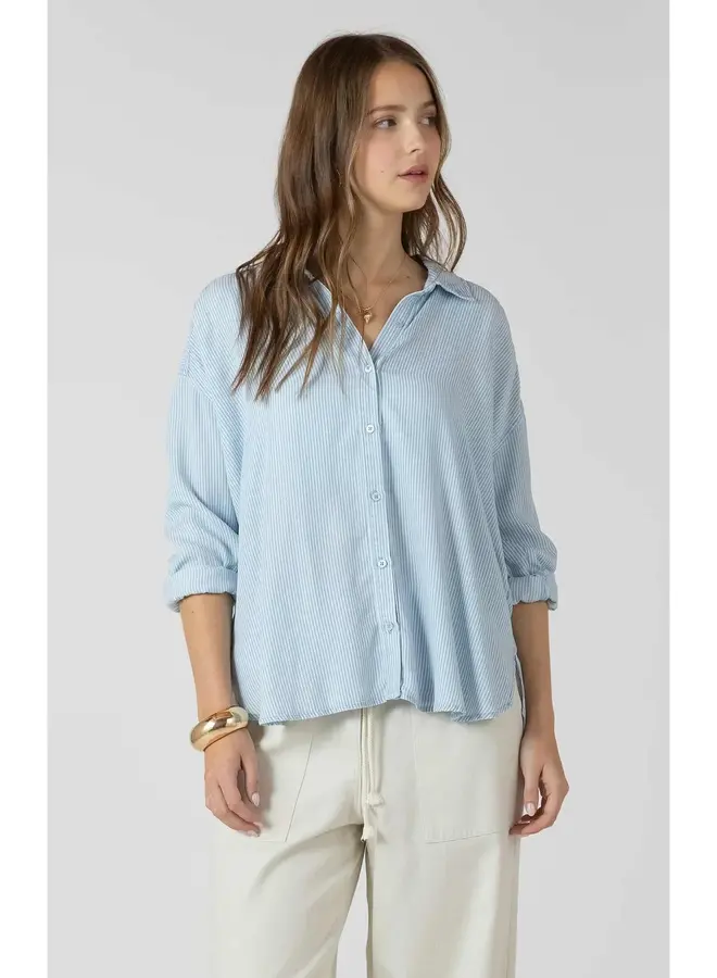 RELAXED BUTTON UP