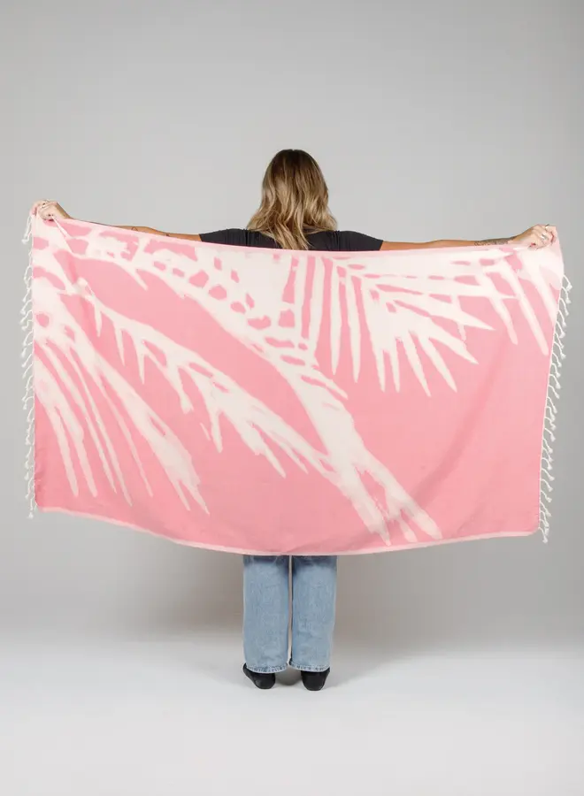 SOMERS PALM TOWEL