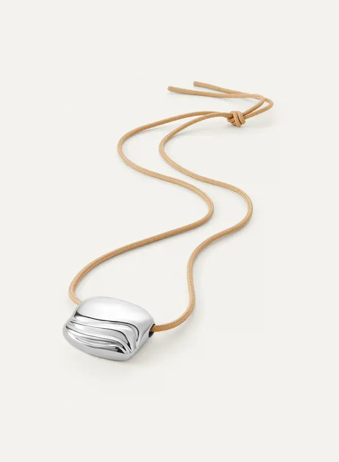 RUE ROPE NECKLACE