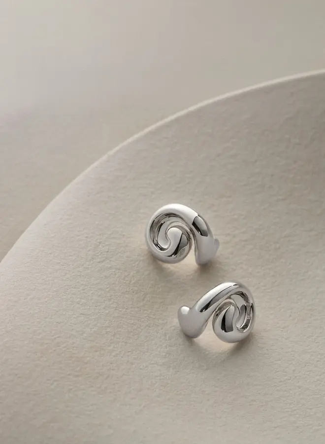 GIO EARRING