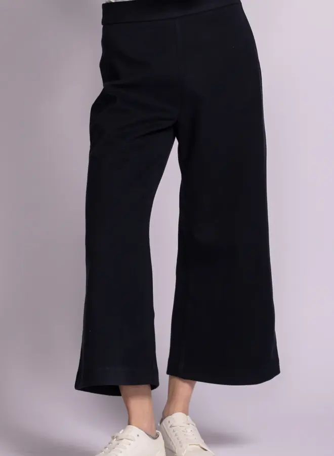 NADIA PANT