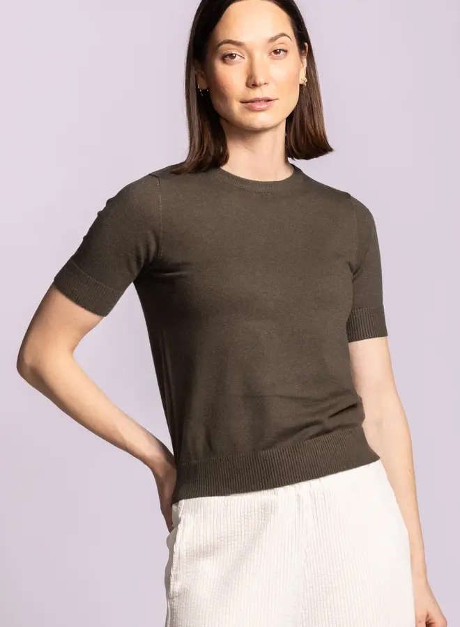 SANDY TOP