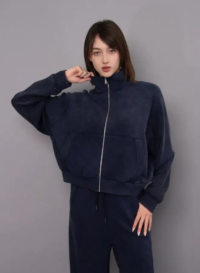 MILLIE MOCKNECK