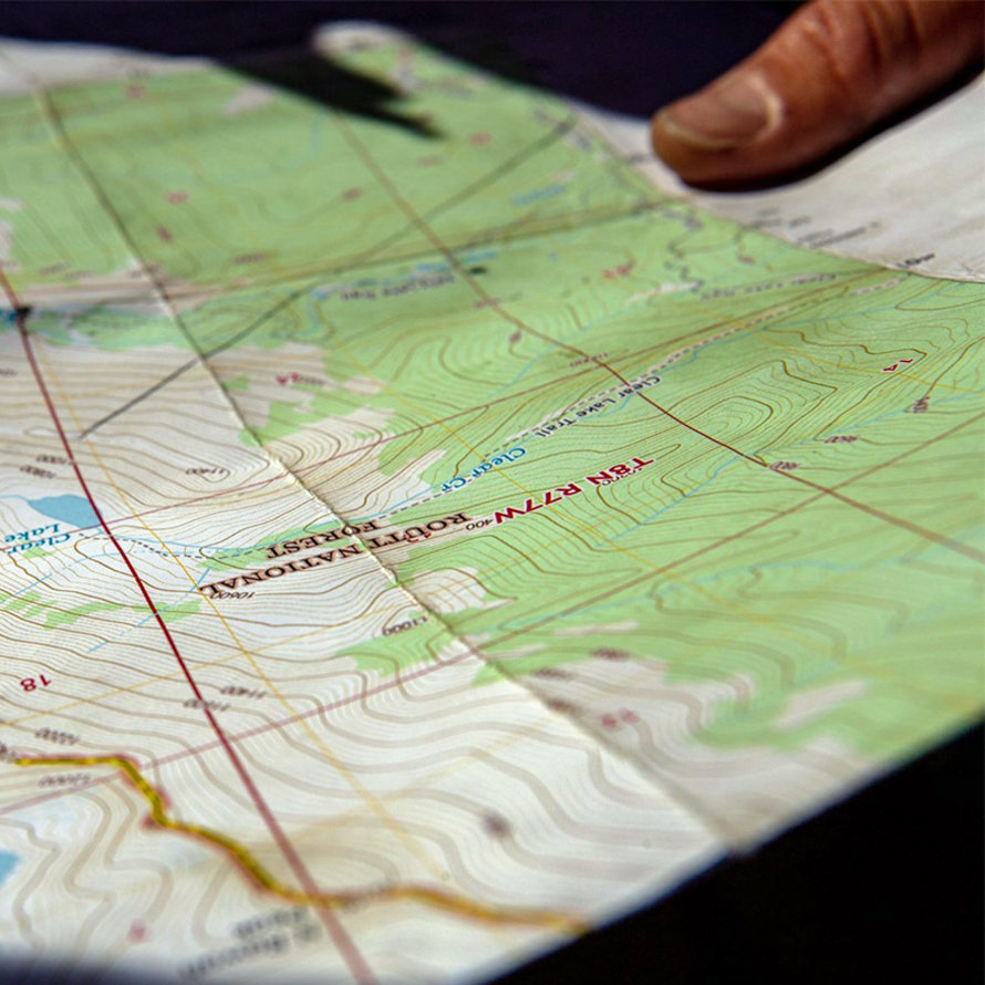 Hiking Guides & Maps 