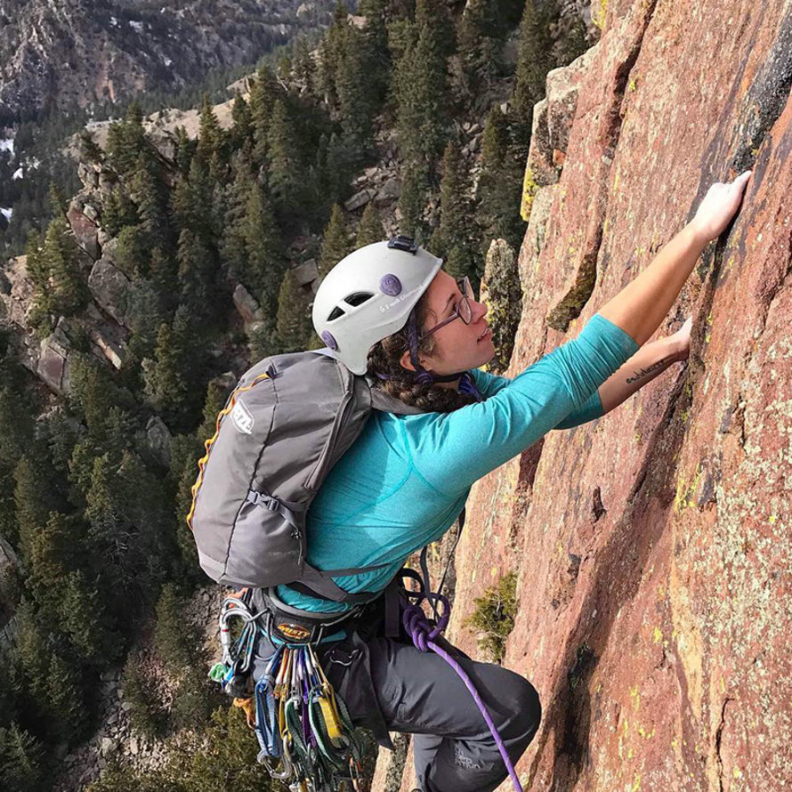 Women's  Shirts & Tops