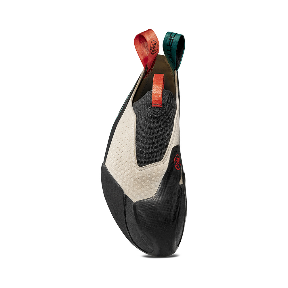 La Sportiva Mantra climbing shoe