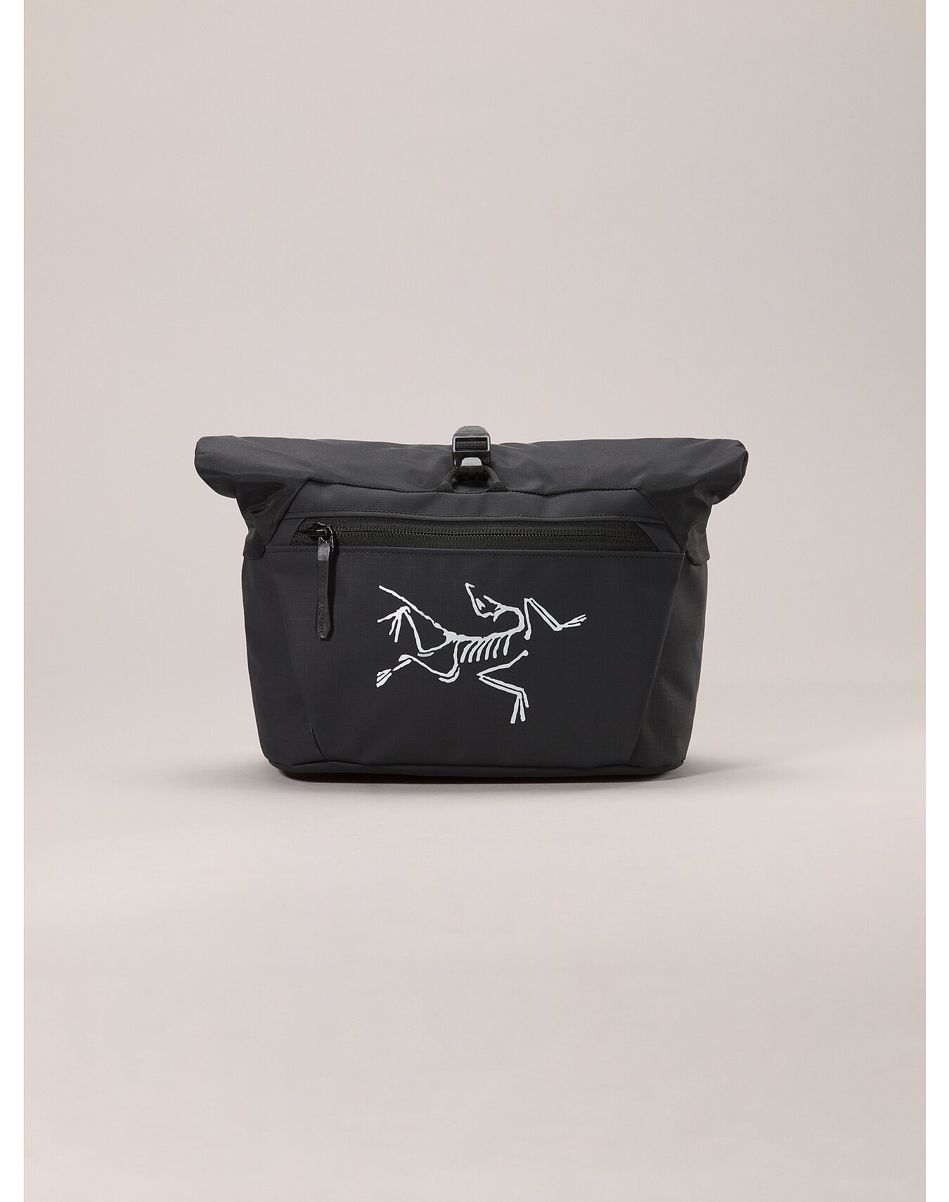 Arcteryx - Ion Chalk Bucket | Outdoor Gear Exchange