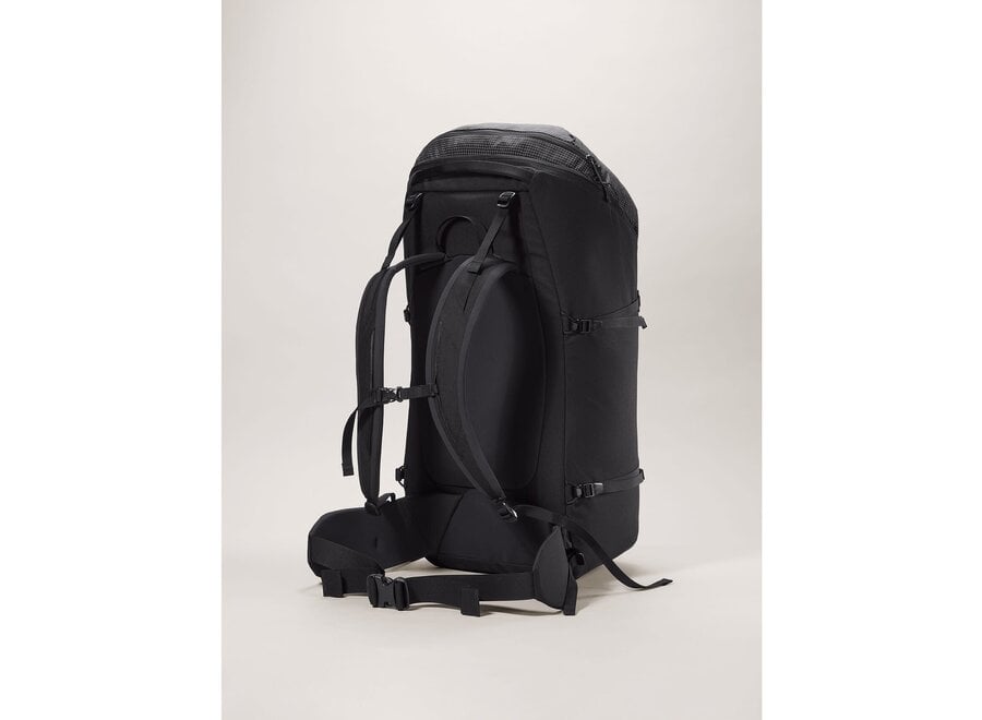 新品　ARC'TERYX　Konseal Backpack　リュックバッグパック ARC'TERYX(アークテリクス) Konseal 15 Backpack (コンシール15