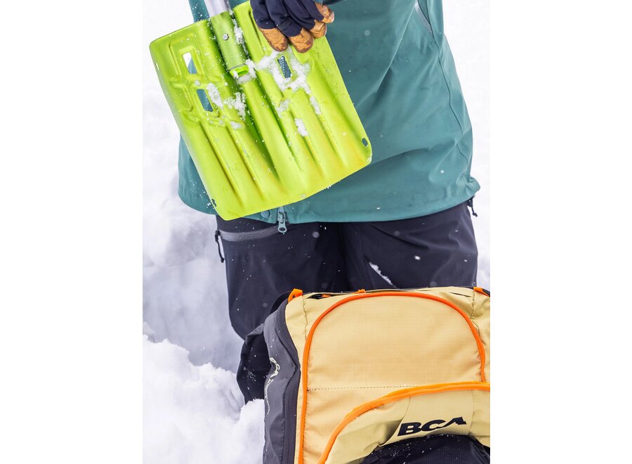 BCA Dozer 1T UL Avalanche Shovel