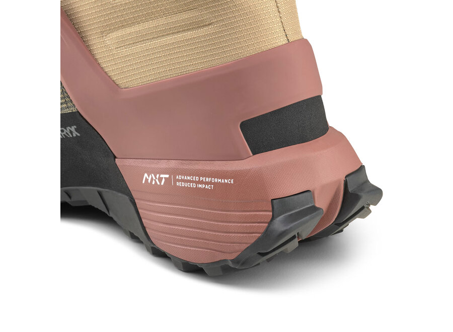 Salewa Women's Wildfire NXT Mid GTX Approach Shoe