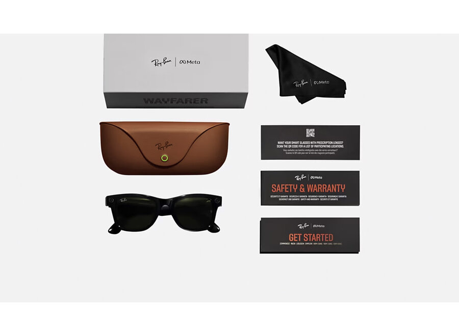 Ray-Ban Meta Wayfarer Shiny Black w/ Green Lens