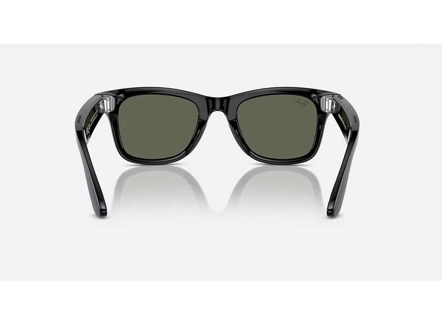 Ray-Ban Meta Wayfarer Shiny Black w/ Green Lens