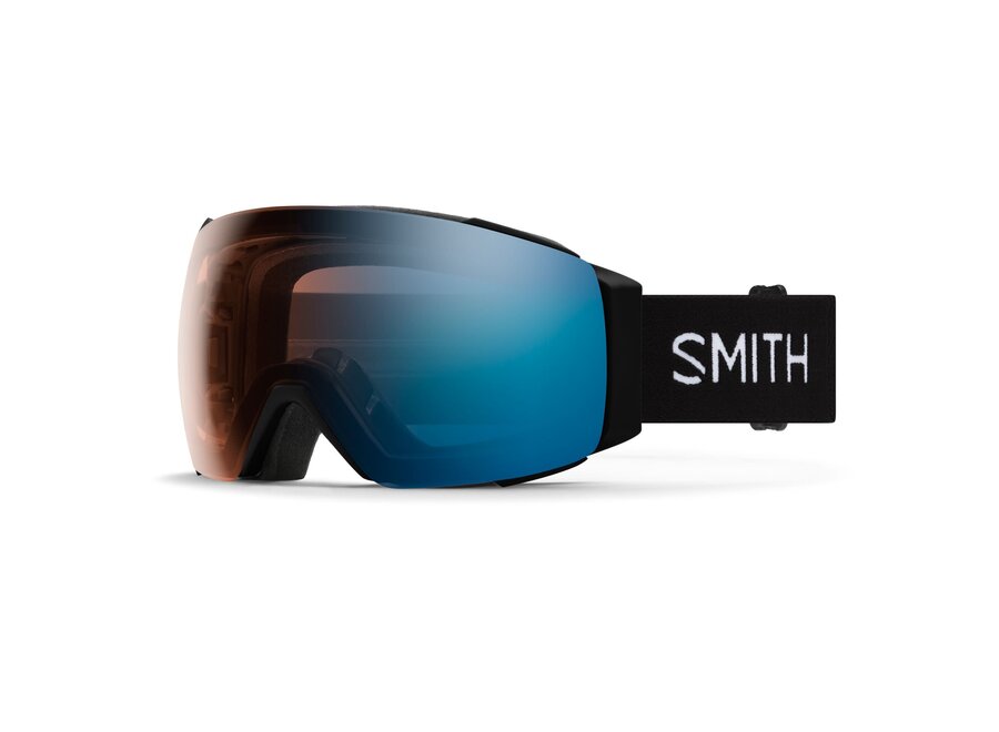 Smith I/O MAG Black ChromaPop Pro Photochromic Blue Mirror Goggles