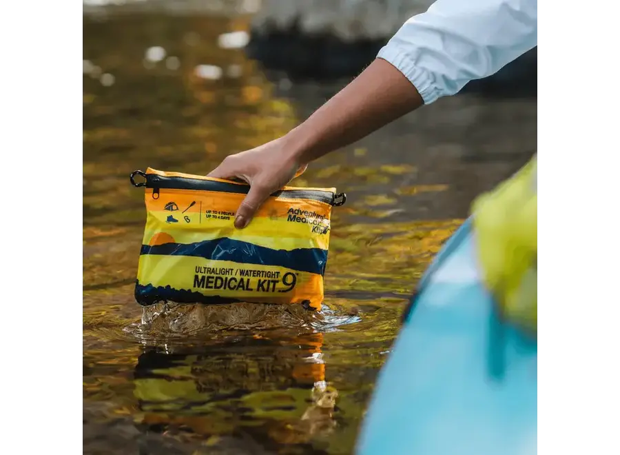 Adventure Medical Kits Ultralight/Watertight .9 First Aid Kit