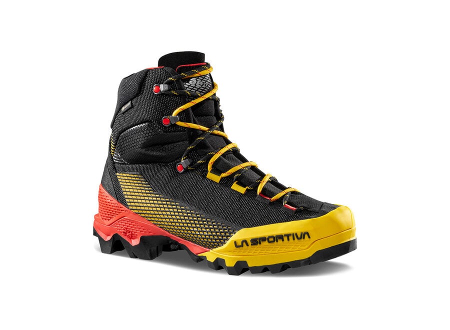 La Sportiva Aequilibrium ST GTX Mountaineering Boot