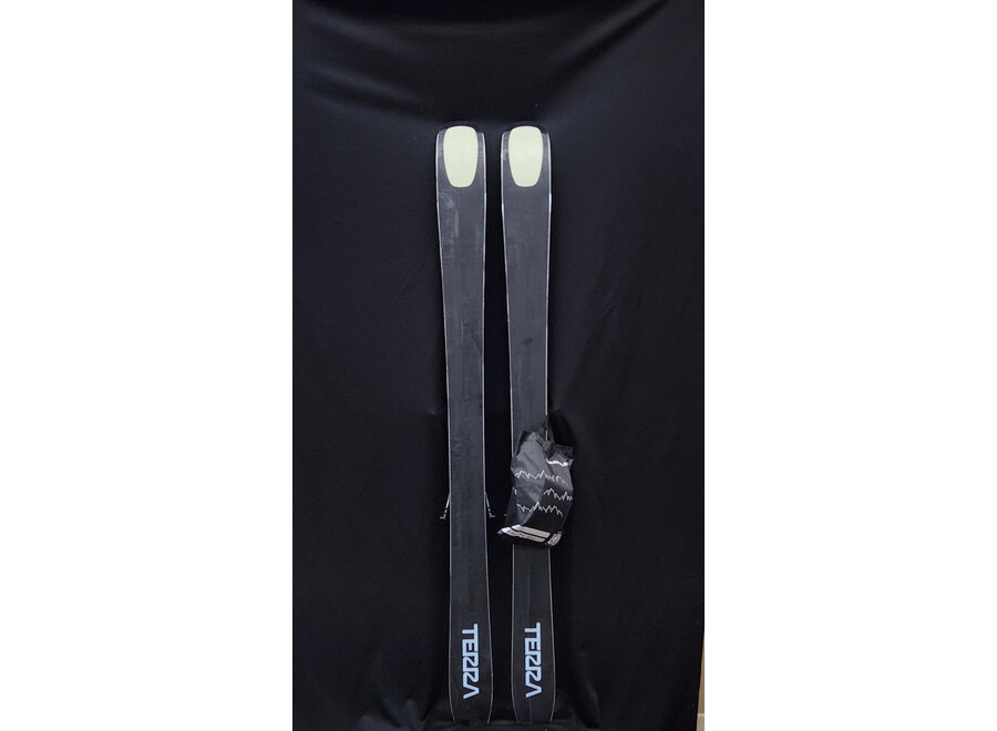 Used Kastle Pika 94 Ski 25/26 163cm - Rotation 10 Bindings - Kastle Skins Package