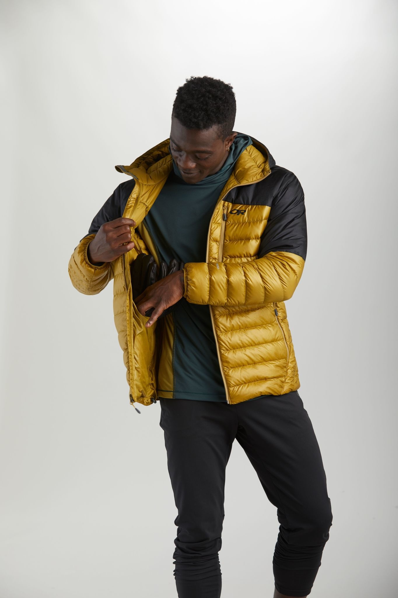 Men's Helium Down Hoodie Beyond Running