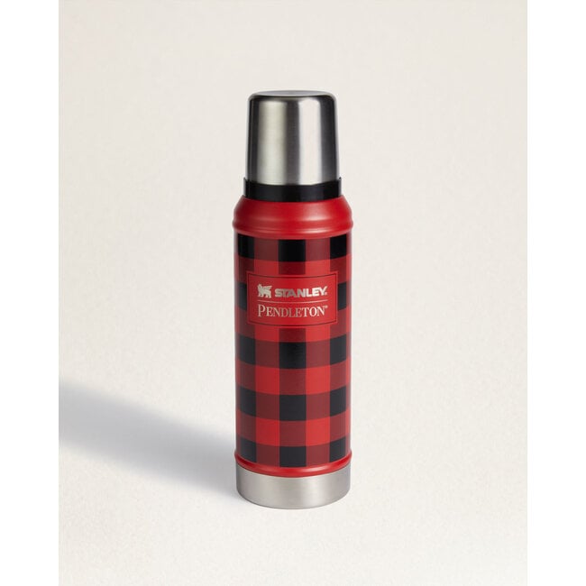 https://cdn.shoplightspeed.com/shops/634692/files/56610877/650x650x2/pendleton-stanley-insulated-thermos-32oz.jpg