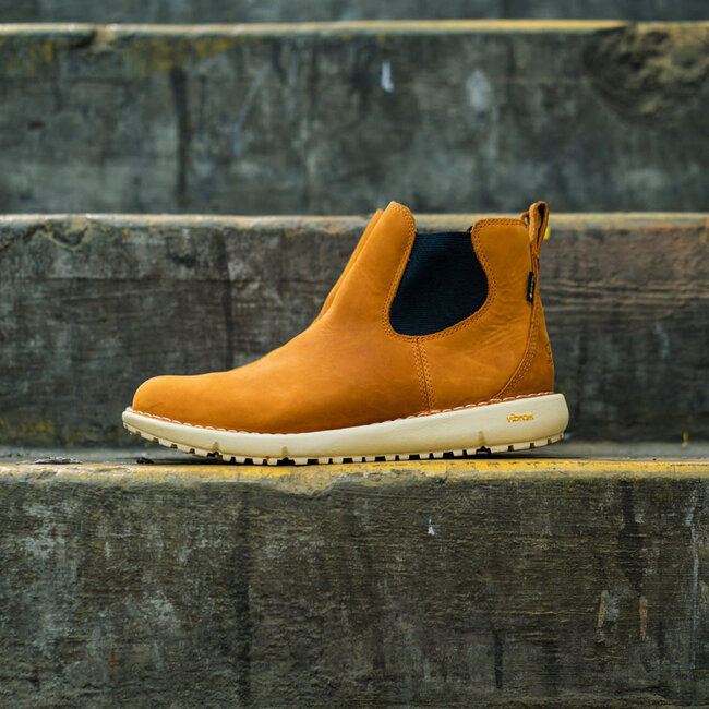 Danner Women's Tramline Chelsea 917 GTX