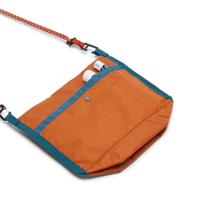 Cotopaxi Lista 2L LW Crossbody Bag - Cada Dia
