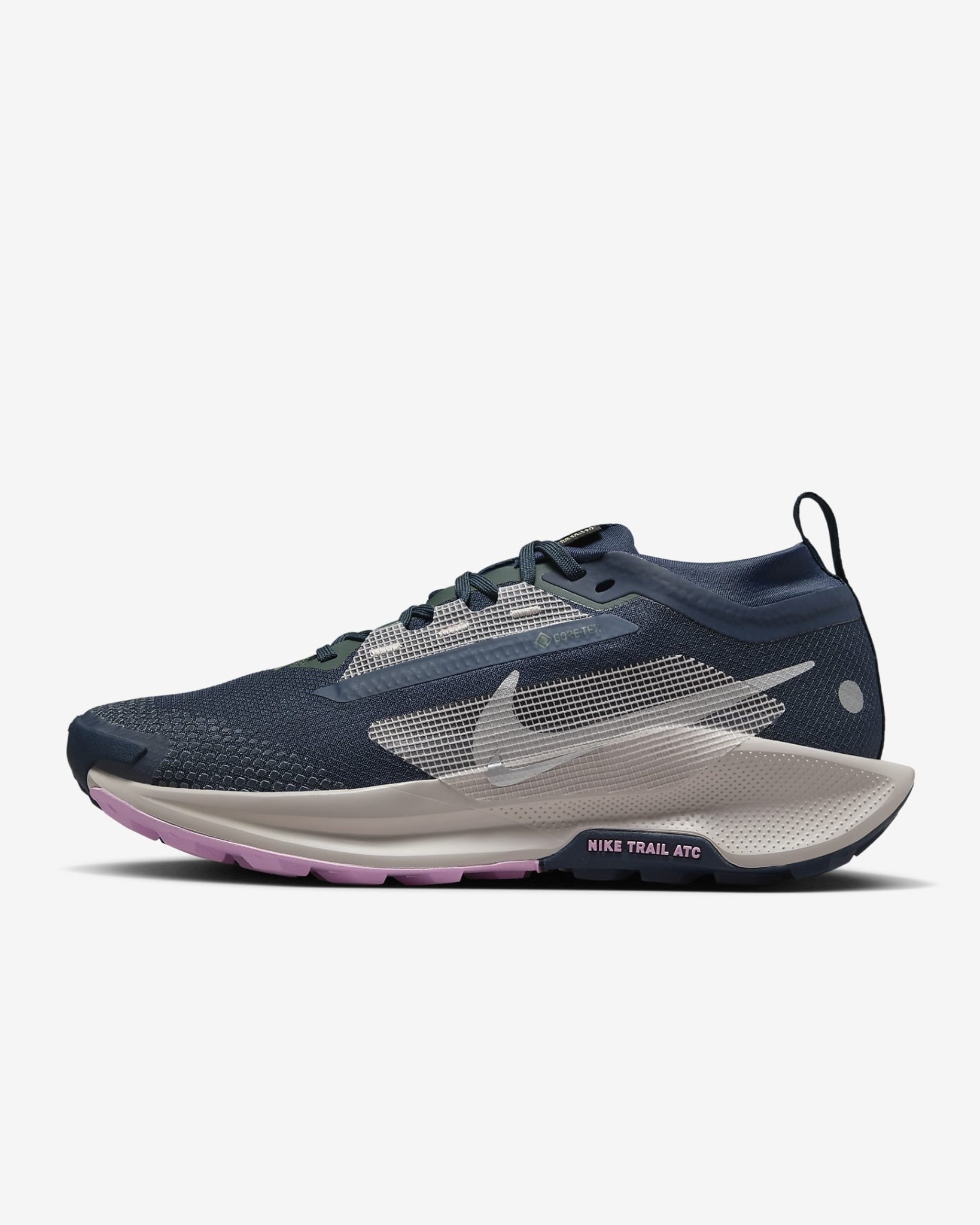 NIKE PEGASUS TRAIL 5 GTX 23㎝ Cut in half: Nike Pegasus Trail 5 GTX Review (2024) | RunRepeat