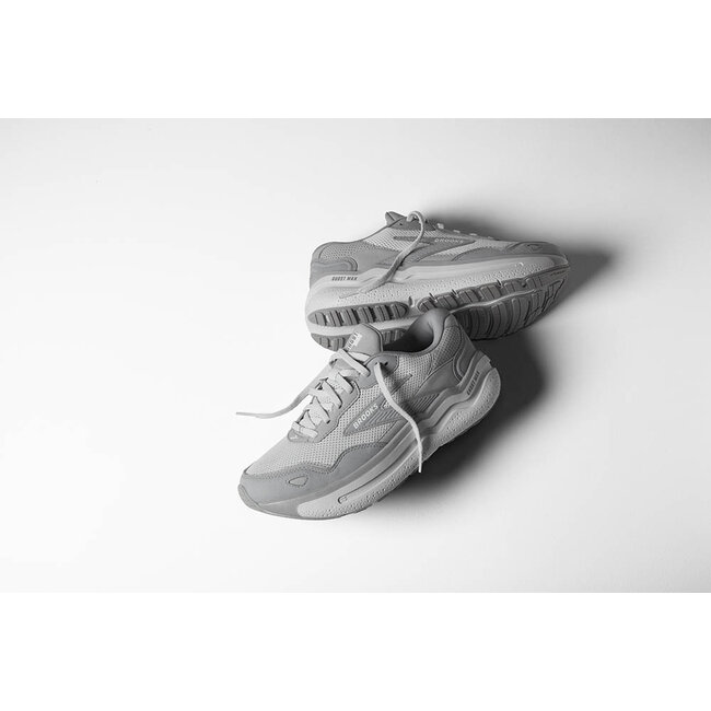 Brooks Men's Ghost Max SE