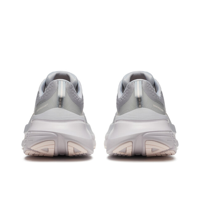 Saucony Women's Guide 18