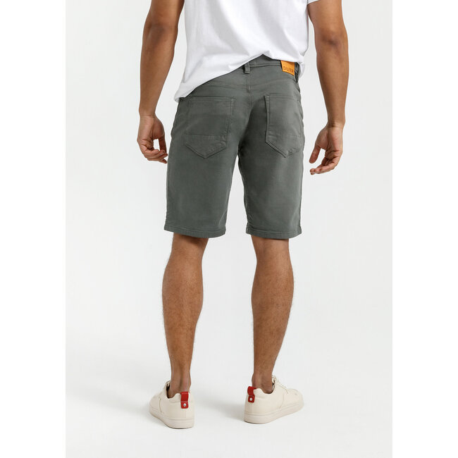 Duer Men's No Sweat Relaxed Short