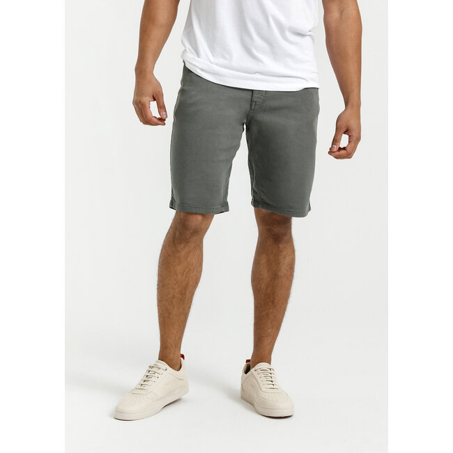 Duer Men's No Sweat Relaxed Short