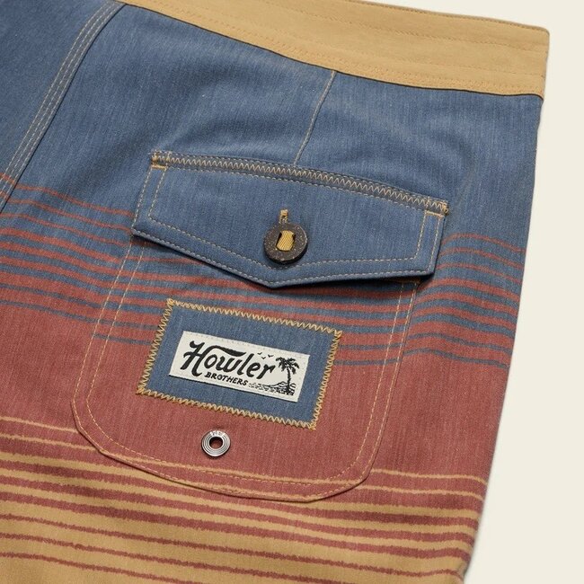 Howler Brothers Men's Bruja Boardshorts