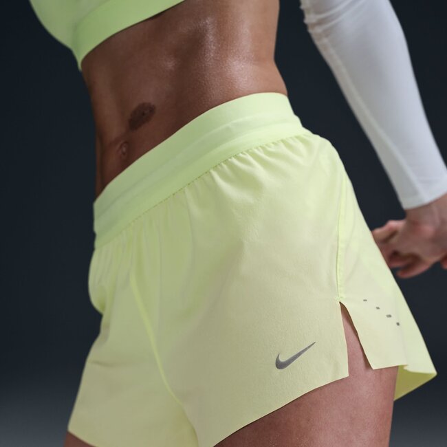 Nike Women's Swift Dri-FIT Mid-Rise 2.5" Shorts